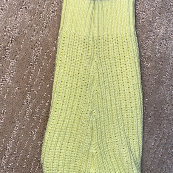 Neon green knit sweater - Picture 4 of 4